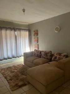 Peakay Scotts place - Guesthouse - Brakpan Vliegveld