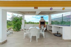 Villa Monica - POOL HEATED - By Algarkasa