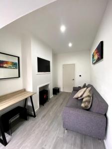 Cardiff City Studio Sleeps 4