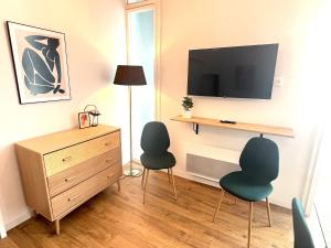 LAMENNAIS GAUCHE - T3 rénové en plein centre rennais