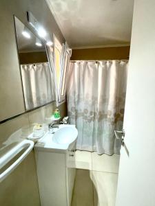 DPTO CÓMODO CON COCHERA ideal para parejas o familias