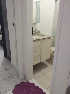 PRAIA GRANDE APARTAMENTO GUILHERMINa