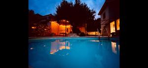 Hikers Studio Trail 5 and 6