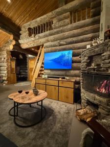 Skilodge Maentahti A