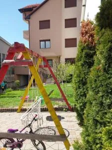 Cozy Home, Central Quiet - Orllan