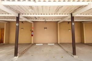 A2-CantoForte - 300 metrosPraia - ARCond - Garagem - Wifi - Ideal para Família até 6 Pessoas, pet com taxa, sem roupa cama-banho