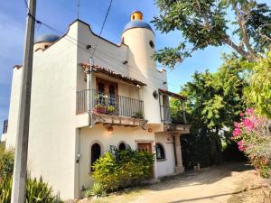 Casa Pajaros Balcony