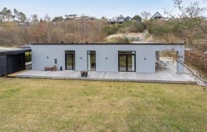 3 Bedroom Lovely Home In Ebeltoft