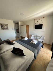 VILLA ŠIMOVIĆ APARTMENTS