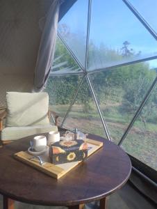 LA Viella Glamp Tala