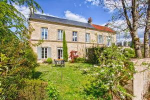 Maisons de vacances Villa 1880 - Centre Ville - Jardin Botanique : photos des chambres