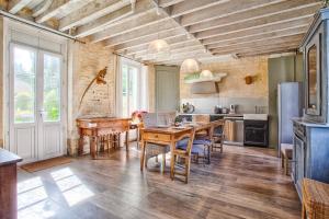 Maisons de vacances Villa 1880 - Centre Ville - Jardin Botanique : photos des chambres