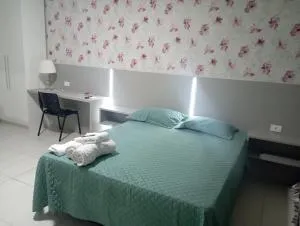Apartamento 2 quartos ar condicionado no centro - 乌穆阿拉马