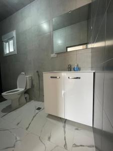 Villa with sea and mountain views