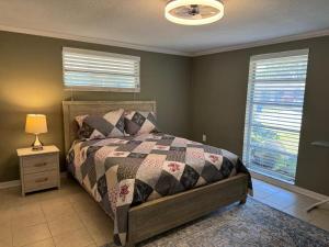 Zyon Cozy Home