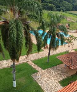 Pousada e piscina ESTORIL