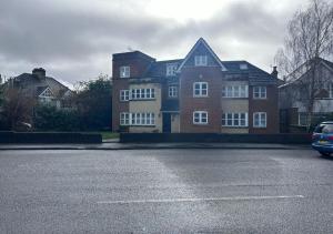 Crew Digs 2Bed 2Bath Free Parking