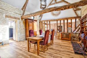 Maisons de vacances Belle demeure - Centre Ville - Jardin Botanique : photos des chambres