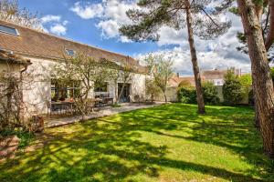Maisons de vacances Belle demeure - Centre Ville - Jardin Botanique : photos des chambres