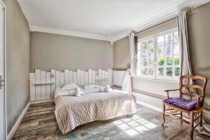 Maisons de vacances Belle demeure - Centre Ville - Jardin Botanique : photos des chambres