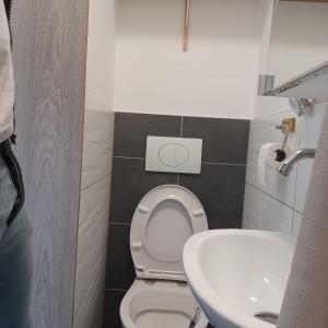 Appartements Studio cosy 10 min des plages : photos des chambres