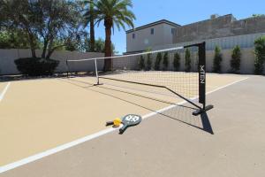 Maison 1975-Chic Luxury Retreat