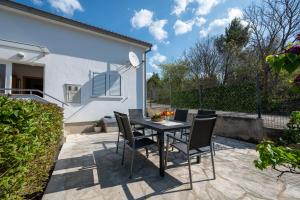 Holiday house with a parking space Novigrad - 23821