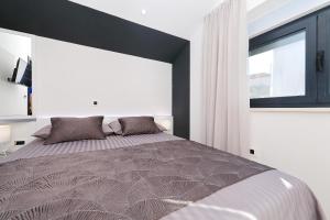 Apartments by the sea Kali, Ugljan - 24314