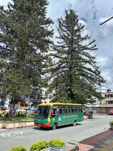 Hospedaje Parque Central src