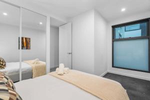 Modern 1b Apt Near Swinburne University