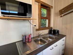 The Hut at Rossglen-Camden Haven