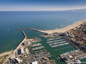 Studio Cabine 4 Pers à 20m de la Plage - FR-1-833-3