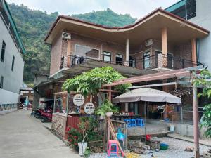 Mẩy Gấu Homestay