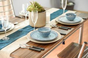 Spacious 4BR Home Quiet Street Great Location