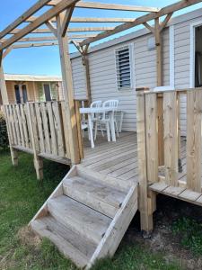 Campings CAMPING DU PHARE d OPALE MOBILE HOME J10 : photos des chambres