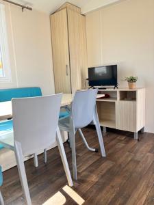 Campings CAMPING DU PHARE d OPALE MOBILE HOME J10 : photos des chambres