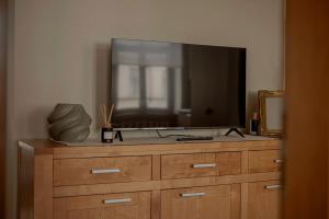 Sunny Apartment in the Art Nouveau District with Balcony