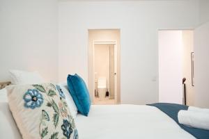 Central Duplex Penthouse - Free Parking & Terrace