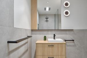 Pedder Wilderness Lodge