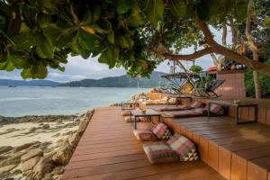DECHO BEACH RESORT