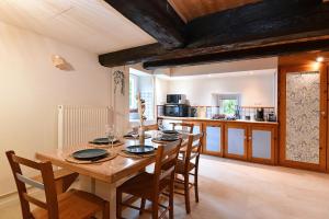 Maisons de vacances l-Essentiel Proche Kaysersberg & Lacblanc : photos des chambres