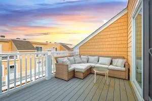 Sunset Sanctuary Steps to Beach Marsh Views - Hampton Falls