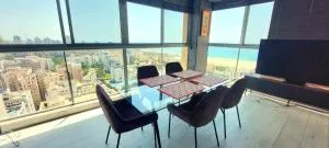 Luxury open-space apartments by the sea - H̱aẕor Ashdod