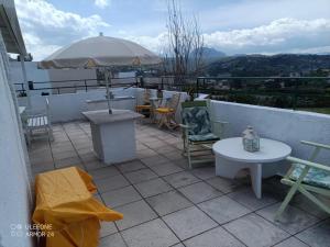 Nikos Sunset Penthouse