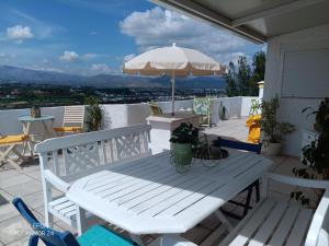 Nikos Sunset Penthouse
