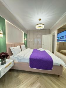 Modern & Glam Apartments Evergreen Towers Underground Parking