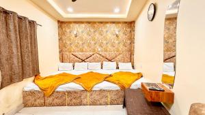 UJN-Hotel S Elite !Ujjain,Mahakaleshwar jyotilinga Temple & Railway station Spacious,Fully Air conditioned Rooms with Wifi And Parking, , BEST HOTEL IN UJJAIN