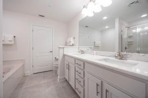 Phoenix Gulf Towers 1206 condo