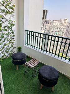 Harmony Heights By Royal Rooms