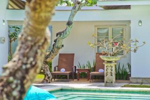 Batu Bolong Residence